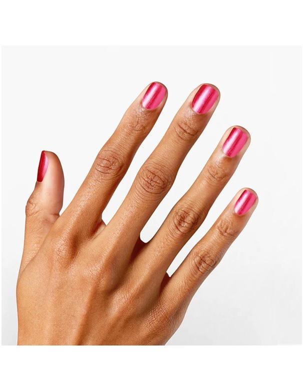 OPI Cyber ​​Cerise sur le gâteau