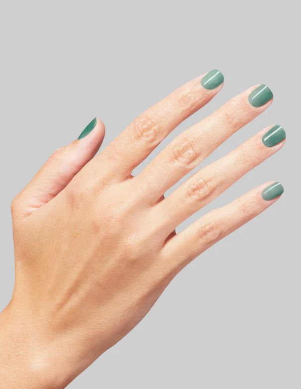 OPI Pose-in-Ivy